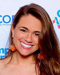 Photo of Amanda Ward