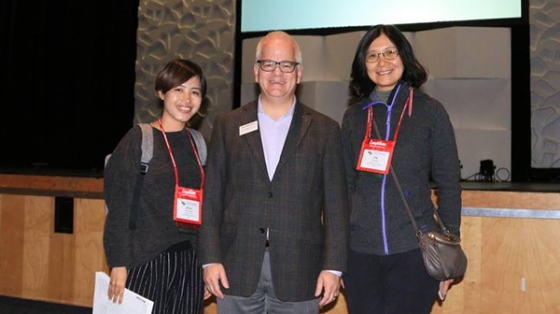 Tom Rosenberg with conference attendees