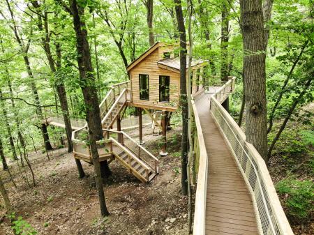 Tree Top Builders tree house
