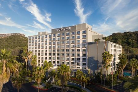 Courtyard Marriot Mission Valley Exterior