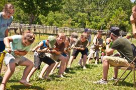 camper in rope pull contest