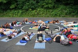 group in circle